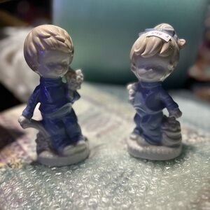Vintage Japan Blue Ceramic Figurines